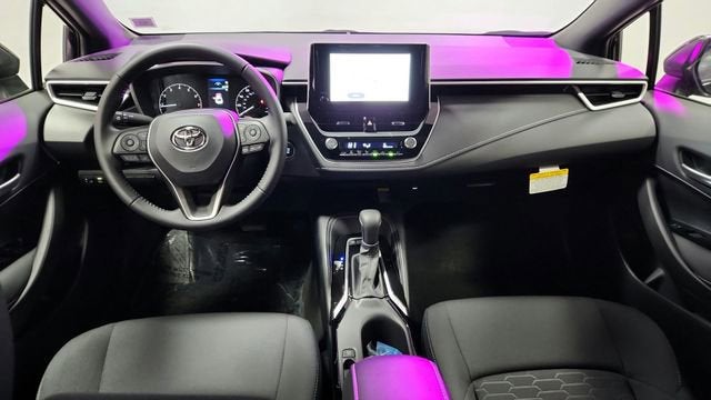 2025 Toyota Corolla Hatchback SE