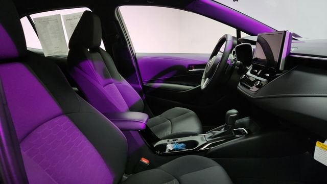 2025 Toyota Corolla Hatchback SE