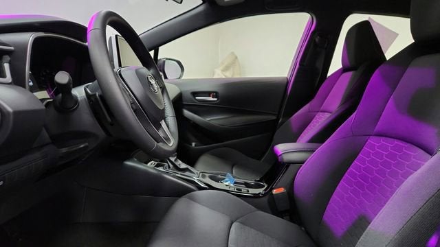 2025 Toyota Corolla Hatchback SE