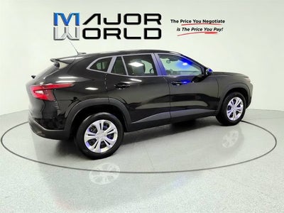 2025 Chevrolet Trax LS