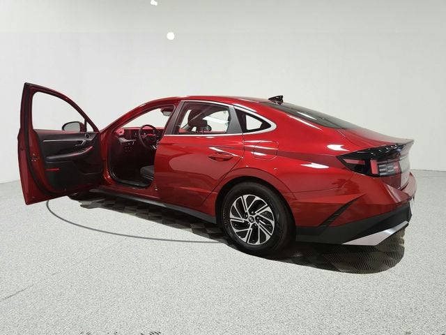 2026 Hyundai Sonata Hybrid Blue