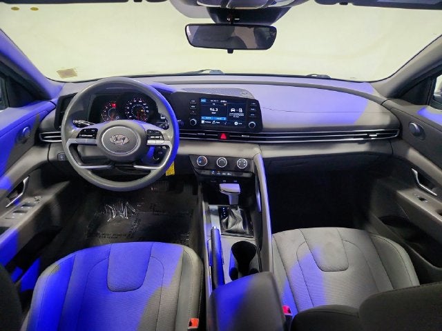 2021 Hyundai Elantra SE