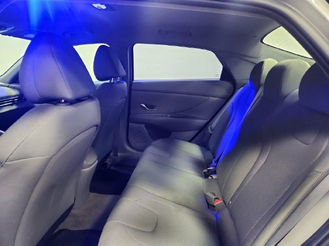 2021 Hyundai Elantra SE