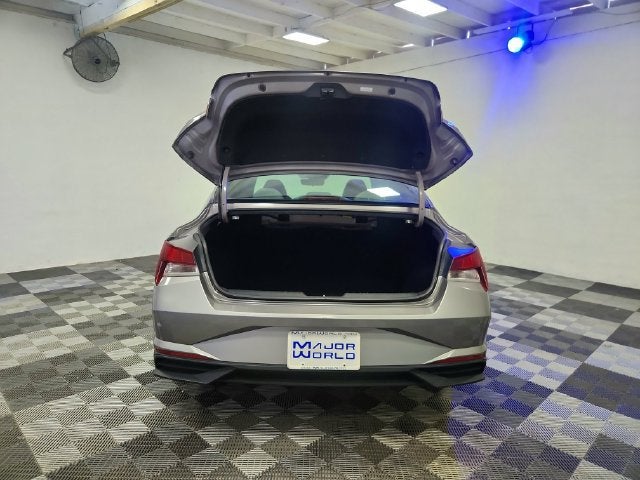 2021 Hyundai Elantra SE