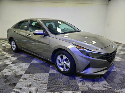 2021 Hyundai Elantra SE