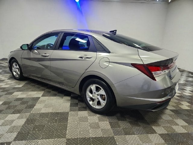 2021 Hyundai Elantra SE