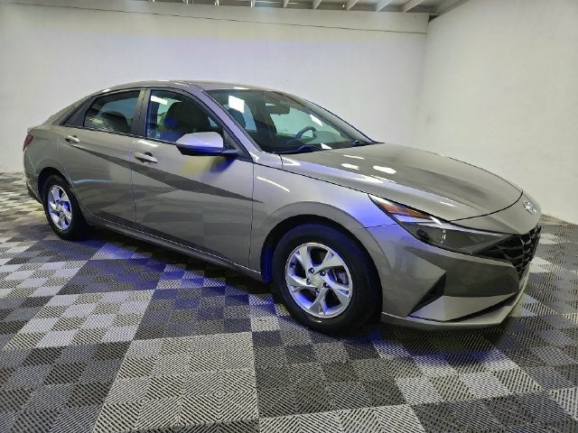 2021 Hyundai Elantra SE