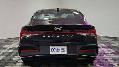 2025 Hyundai Elantra SEL Convenience