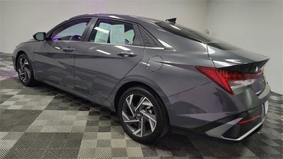 2025 Hyundai Elantra SEL Convenience
