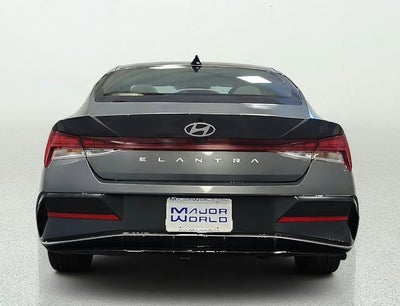 2025 Hyundai Elantra SEL Convenience