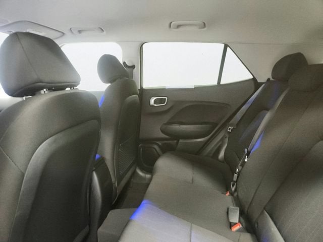 2025 Hyundai Venue SE