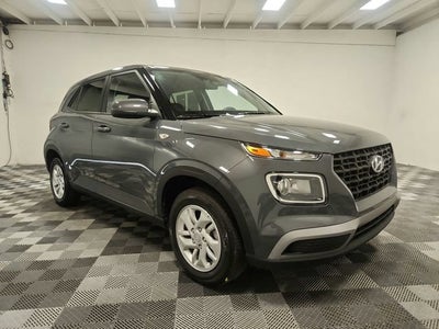 2025 Hyundai Venue SE