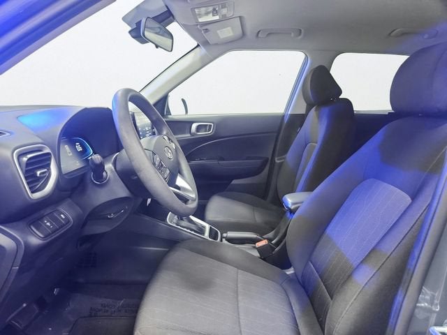 2025 Hyundai Venue SE