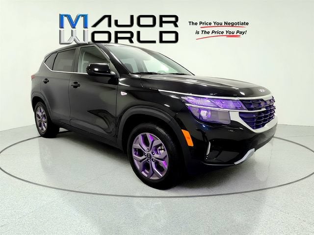 2025 Kia Seltos LX