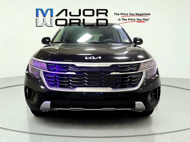 2025 Kia Seltos LX