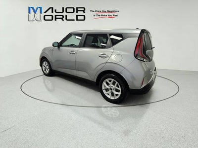 2024 Kia Soul LX