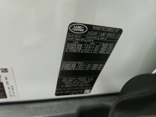 2024 Land Rover Defender S
