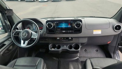 2022 Mercedes-Benz Sprinter Cargo Van Base