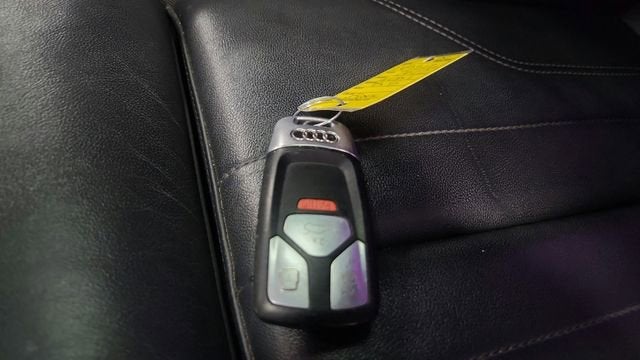 2022 Audi Q5 Sportback S line Premium Plus