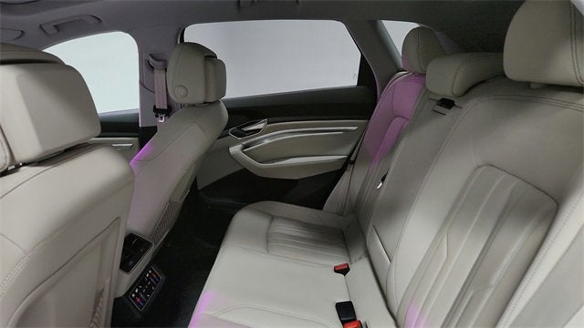 2024 Audi Q8 e-tron Premium Plus