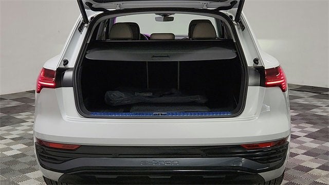 2024 Audi Q8 e-tron Premium Plus