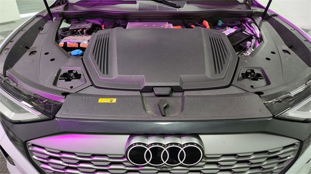 2024 Audi Q8 e-tron Premium Plus