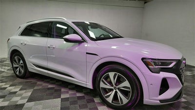 2024 Audi Q8 e-tron Premium Plus