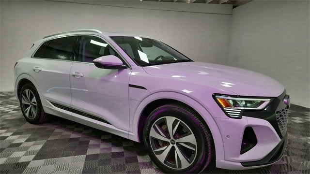 2024 Audi Q8 e-tron Premium Plus