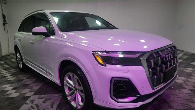 2025 Audi Q7 Premium