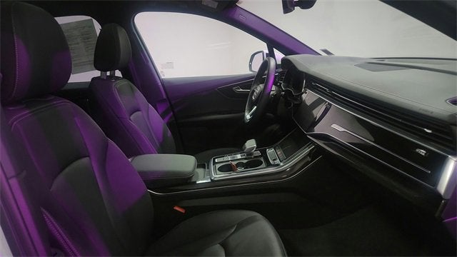 2025 Audi Q7 Premium