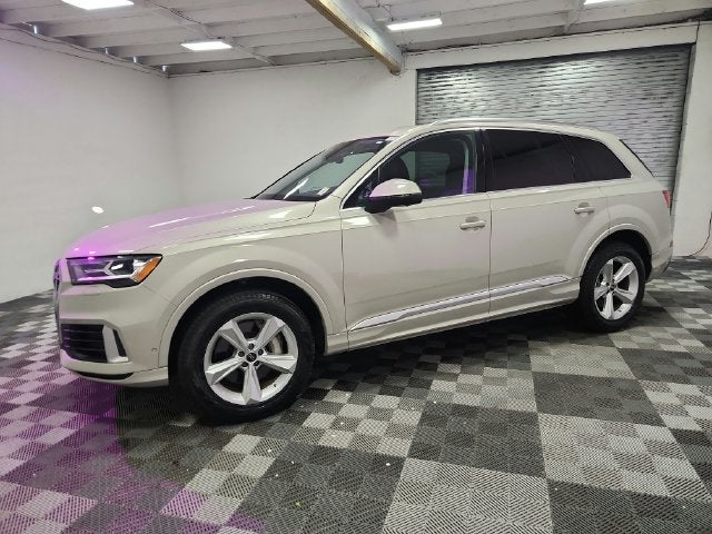 2023 Audi Q7 Premium