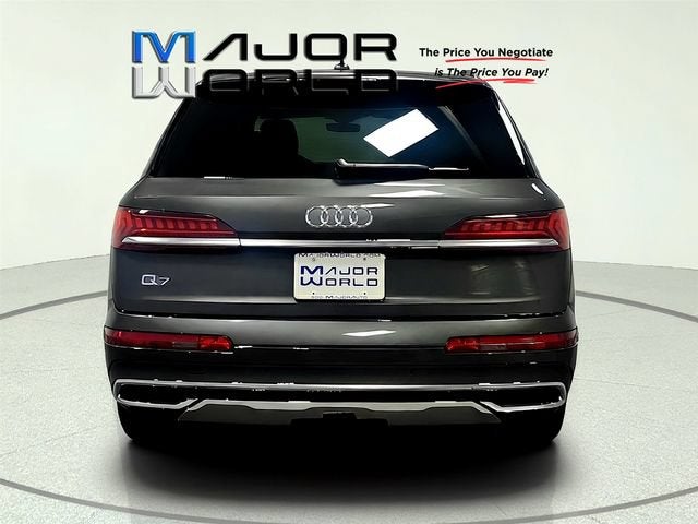 2023 Audi Q7 Premium