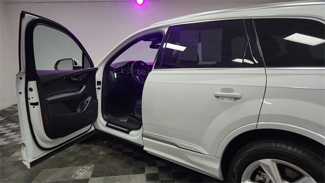 2024 Audi Q7 Premium
