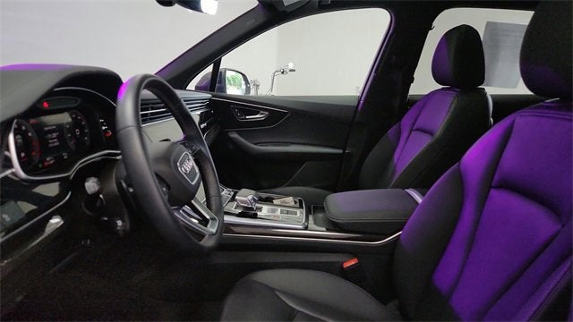 2025 Audi Q7 Premium