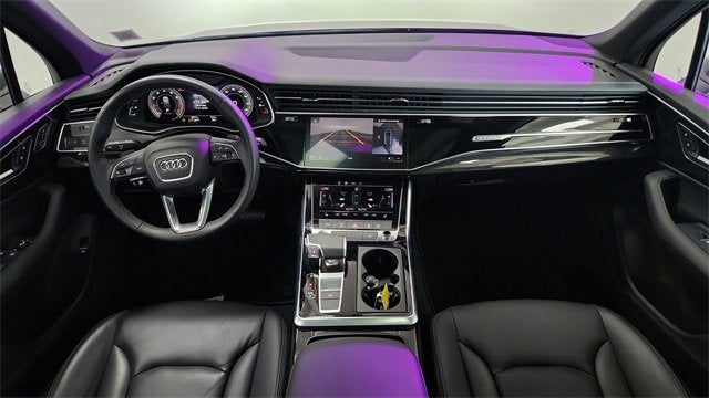 2025 Audi Q7 Premium