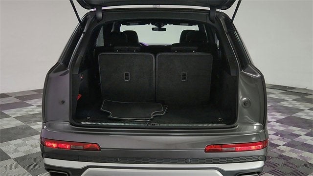 2025 Audi Q7 Premium