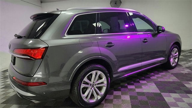 2025 Audi Q7 Premium
