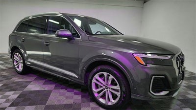 2025 Audi Q7 Premium