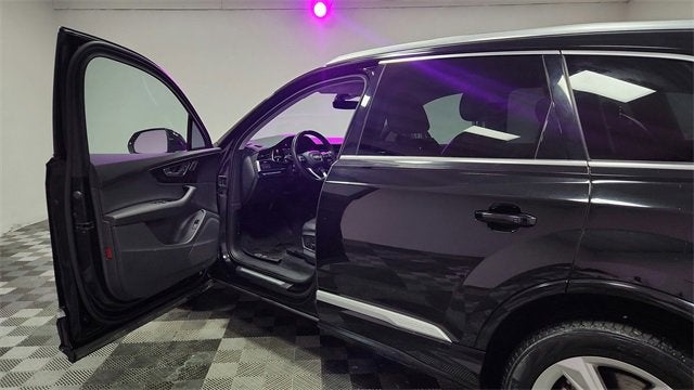 2022 Audi Q7 Premium