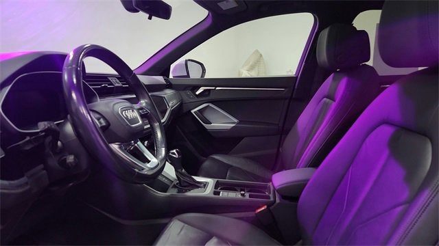 2022 Audi Q3 S line Premium