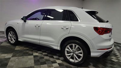 2022 Audi Q3 S line Premium