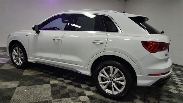 2022 Audi Q3 S line Premium