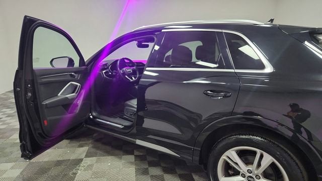 2022 Audi Q3 S line Premium