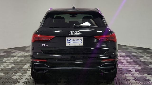 2022 Audi Q3 S line Premium