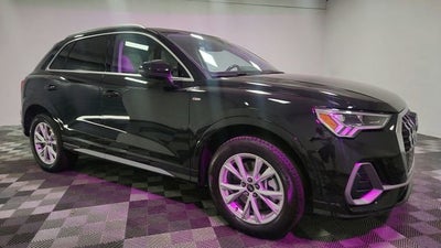 2024 Audi Q3 S line Premium