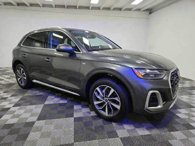 2023 Audi Q5 S line Premium Plus