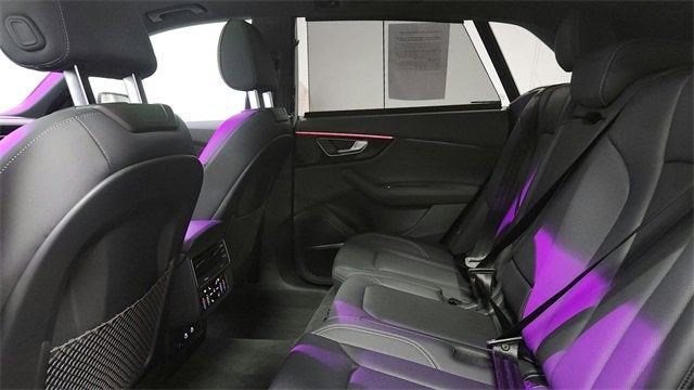 2025 Audi Q8 Premium Plus