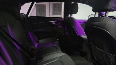 2025 Audi Q8 Premium Plus