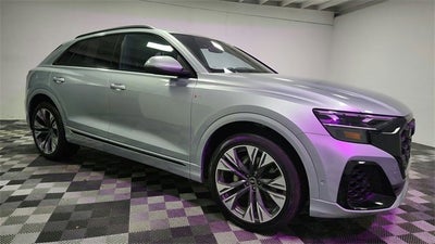 2025 Audi Q8 Premium Plus