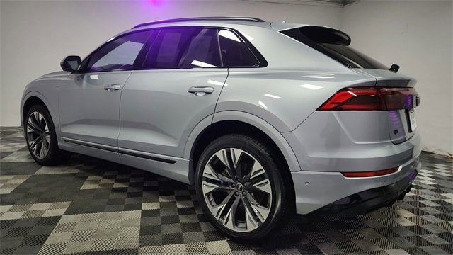 2025 Audi Q8 Premium Plus